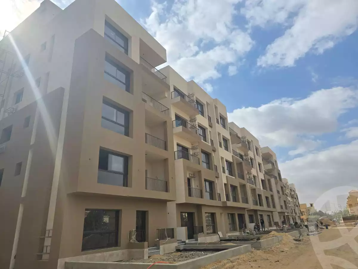 https://aqarmap.com.eg/ar/listing/6429274-for-sale-cairo-6th-of-october-hadaeq-october-kmbwnd-fy-hdyq-ktwbr-ashgar-city