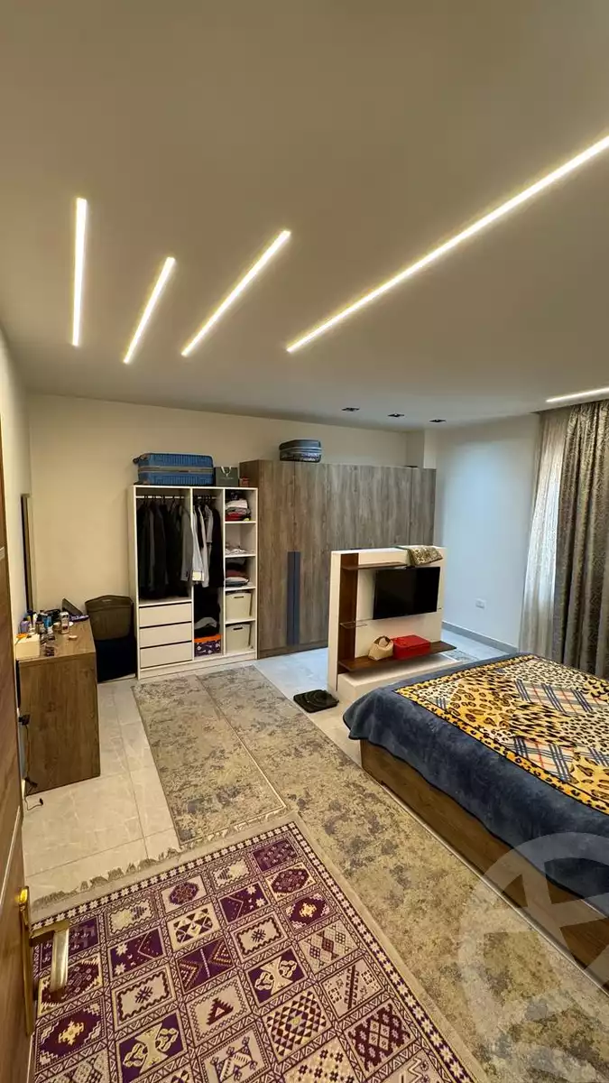 https://aqarmap.com.eg/en/listing/6429582-for-sale-cairo-el-sheikh-zayed-city-el-hay-elsabeaa-lbstn