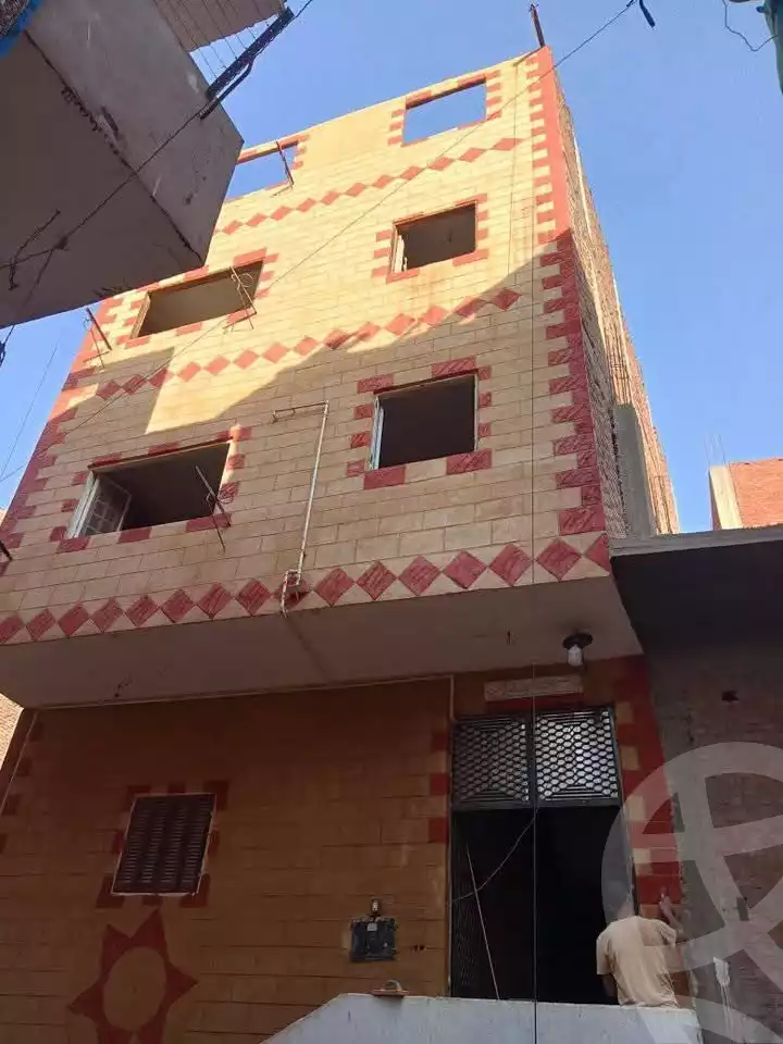 https://aqarmap.com.eg/en/listing/6430471-for-sale-qalyubia-el-khanka-saryaqus
