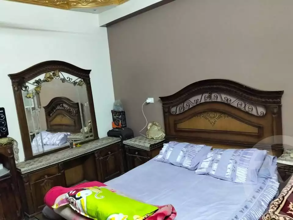 https://aqarmap.com.eg/ar/listing/6431385-for-sale-qalyubia-shubra-el-khaima-el-shareaa-el-gadid-st