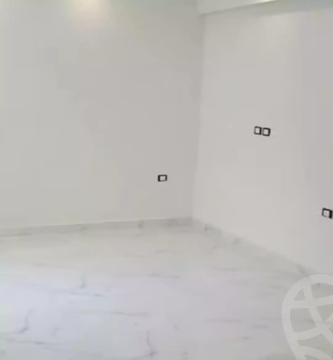 https://aqarmap.com.eg/en/listing/6431717-for-sale-cairo-mokattam-lhdb-l-ly-shareaa-9
