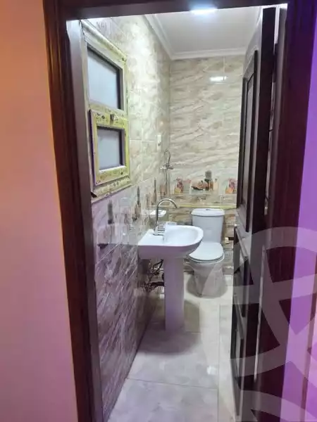 https://aqarmap.com.eg/ar/listing/6432357-for-sale-cairo-helwan-helwan-el-sharkeya-borhan-st