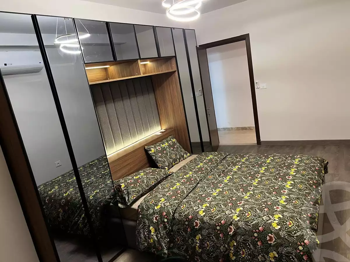 https://aqarmap.com.eg/ar/listing/6432460-for-rent-cairo-el-sheikh-zayed-city-compounds-zyd-wr-llttwyr-z-tower