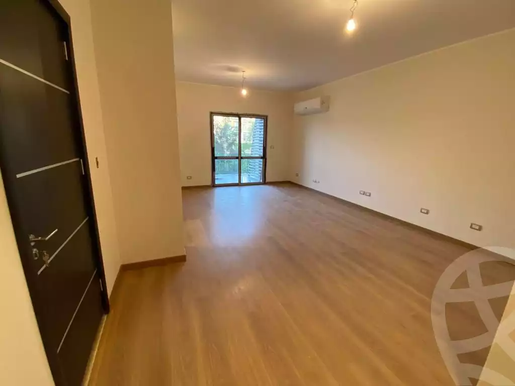 https://aqarmap.com.eg/ar/listing/6432558-for-rent-cairo-6th-of-october-compounds-october-plaza