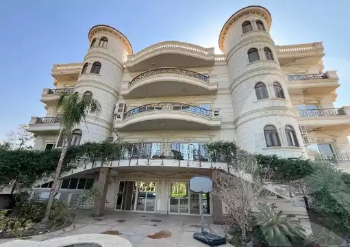 https://aqarmap.com.eg/en/listing/6432854-for-sale-cairo-al-oubour-jm-y-rby