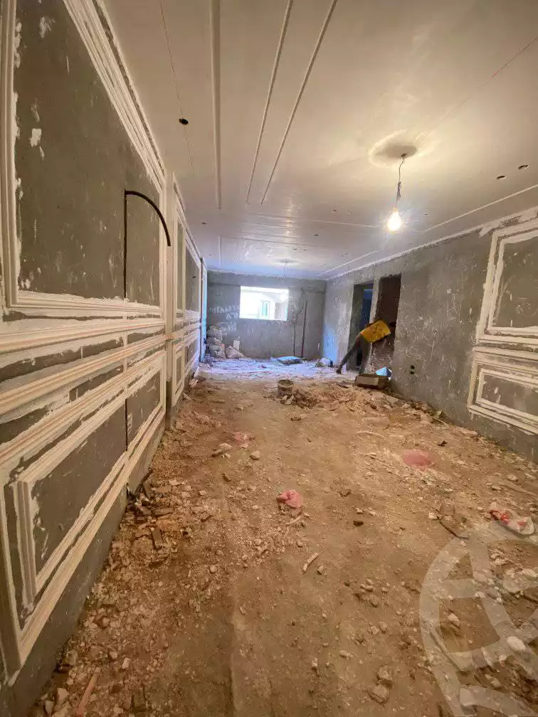 https://aqarmap.com.eg/en/listing/6433240-for-sale-beheira-damanhour-damanhour-city-nfoura-squer