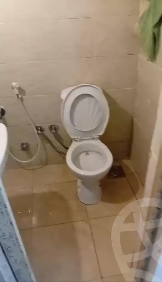 https://aqarmap.com.eg/ar/listing/6433622-for-sale-cairo-ain-shams-yn-shms-lgrby-shr-lmtrwy
