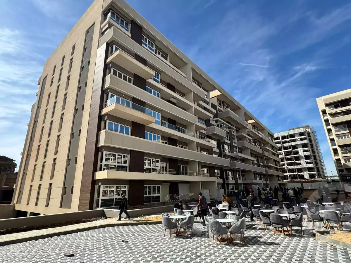 https://aqarmap.com.eg/ar/listing/6433838-for-sale-cairo-new-administrative-capital-r7-scenario