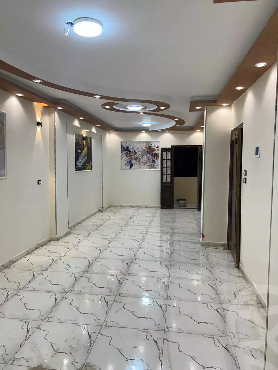 https://aqarmap.com.eg/ar/listing/6436033-for-sale-qalyubia-shubra-el-khaima-om-bayoumi
