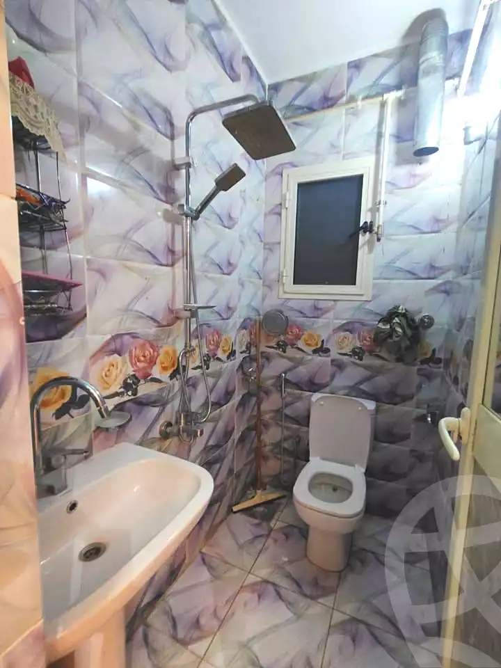 https://aqarmap.com.eg/en/listing/6436772-for-sale-qalyubia-shubra-el-khaima-om-bayoumi