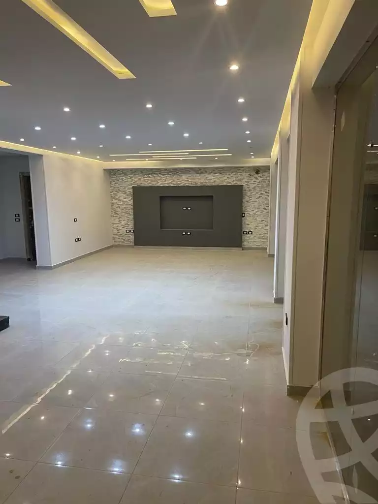 https://aqarmap.com.eg/ar/listing/6437462-for-rent-cairo-el-sheikh-zayed-city-el-hay-elsabeaa-lsf