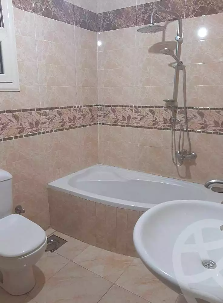 https://aqarmap.com.eg/en/listing/6439195-for-sale-cairo-nozha-2-el-khamseen-st