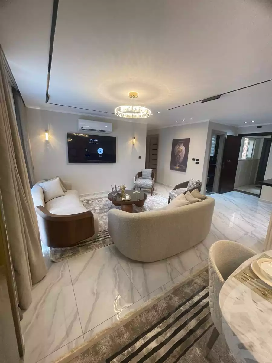 https://aqarmap.com.eg/en/listing/6442600-for-sale-cairo-new-cairo-compounds-mwrd-fq-llttwyr