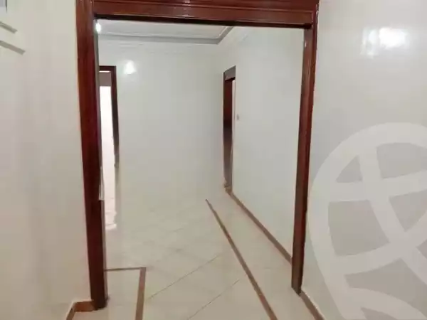 https://aqarmap.com.eg/en/listing/6443916-for-sale-alexandria-ganaklis