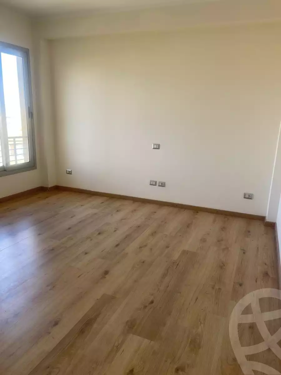 https://aqarmap.com.eg/en/listing/6446243-for-sale-cairo-6th-of-october-compounds-palm-parks