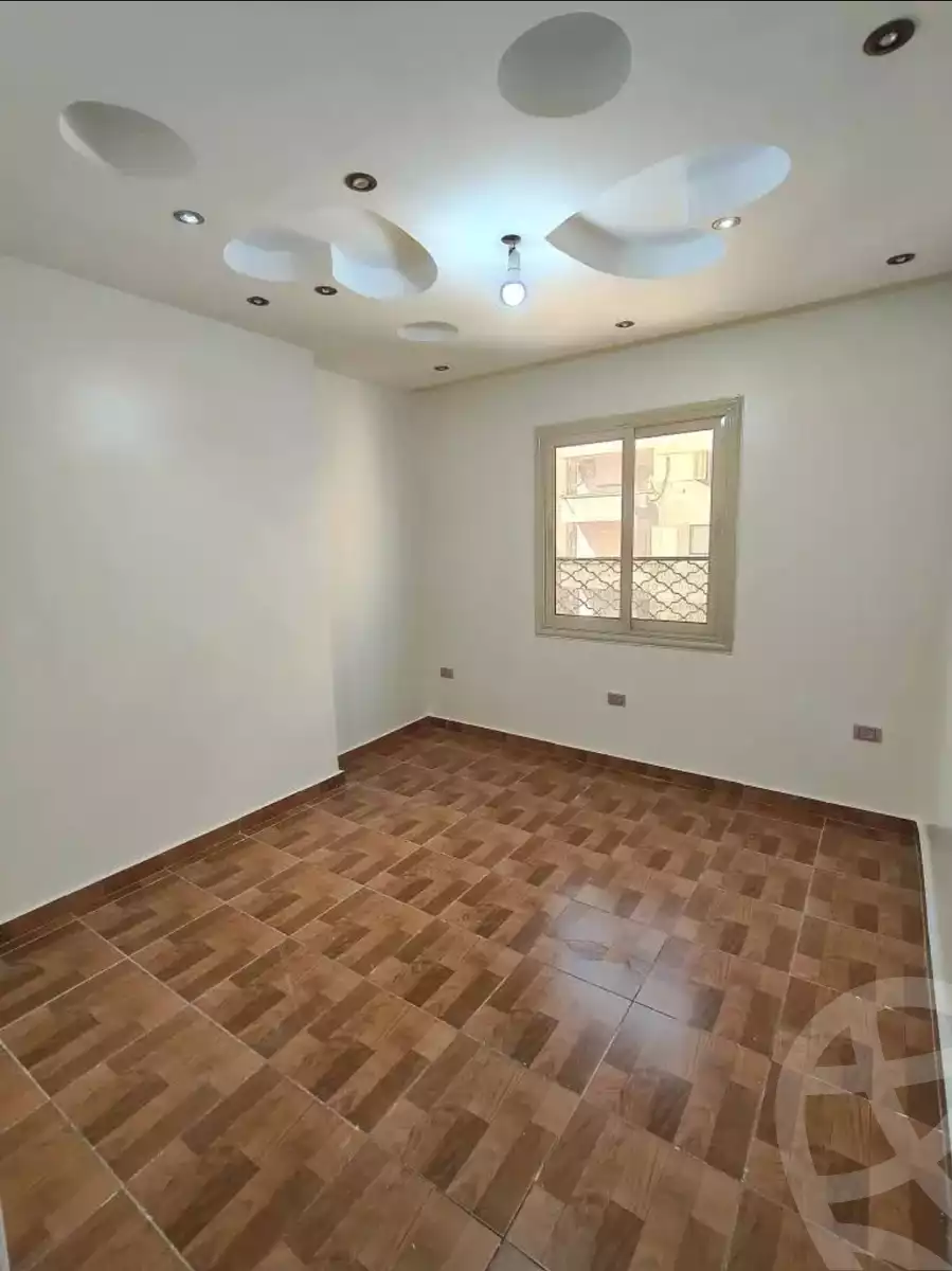 https://aqarmap.com.eg/ar/listing/6448212-for-sale-alexandria-sydy-bshr-sydy-bshr-bhry-gamal-abd-el-nasir-st