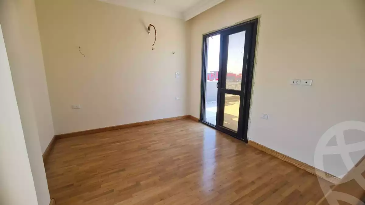 https://aqarmap.com.eg/en/listing/6448229-for-sale-cairo-el-sheikh-zayed-city-compounds-el-patio-zahraa