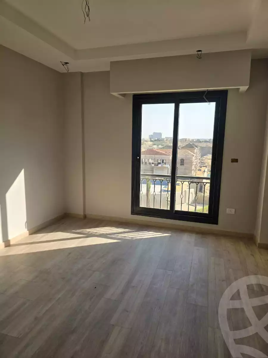 https://aqarmap.com.eg/en/listing/6448791-for-rent-cairo-el-sheikh-zayed-city-compounds-kmbwnd-fyldj-wyst-dr-llttwyr