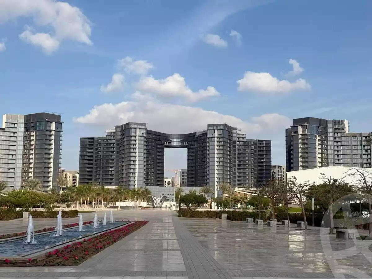 https://aqarmap.com.eg/en/listing/6448837-for-sale-cairo-el-sheikh-zayed-city-compounds-kmbwnd-fyldj-wyst-dr-llttwyr