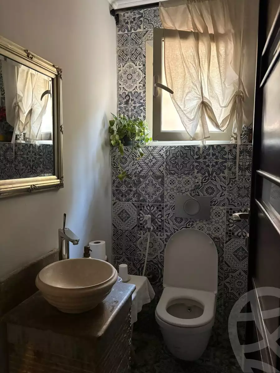 https://aqarmap.com.eg/en/listing/6448916-for-sale-cairo-el-sheikh-zayed-city-compounds-greens