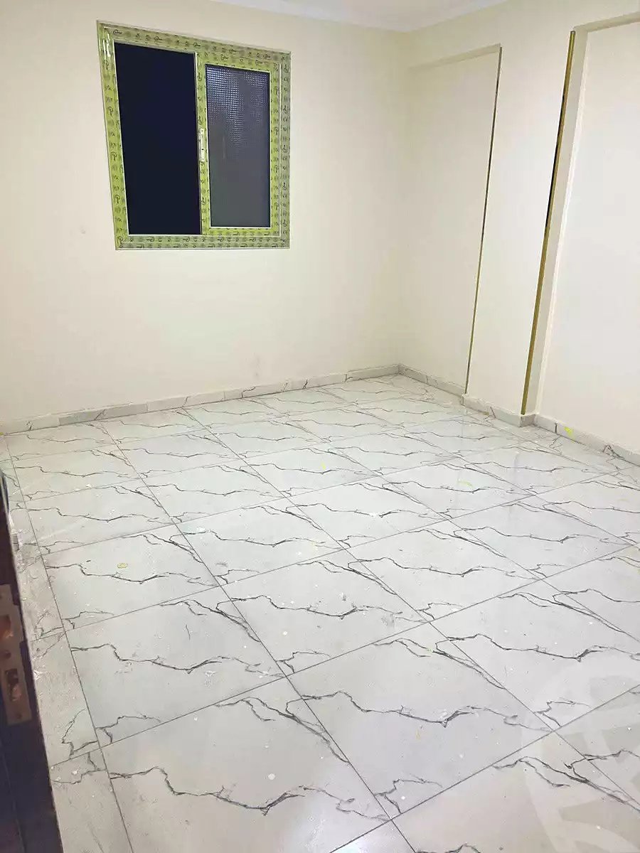 https://aqarmap.com.eg/en/listing/6451464-for-sale-qalyubia-shubra-el-khaima-om-bayoumi