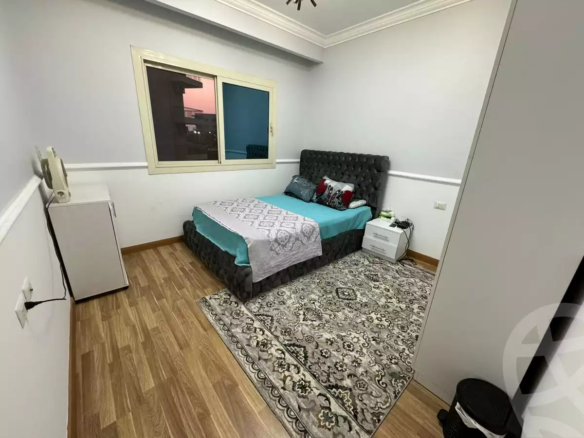 https://aqarmap.com.eg/en/listing/6452290-for-rent-cairo-el-sheikh-zayed-city-compounds-dh-drys