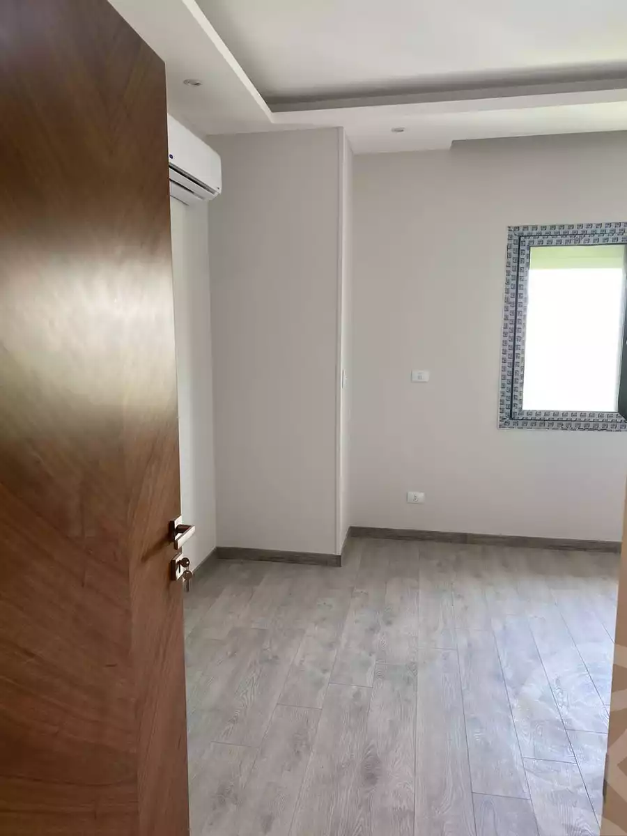 https://aqarmap.com.eg/en/listing/6452383-for-rent-cairo-el-sheikh-zayed-city-compounds-beverly-hills
