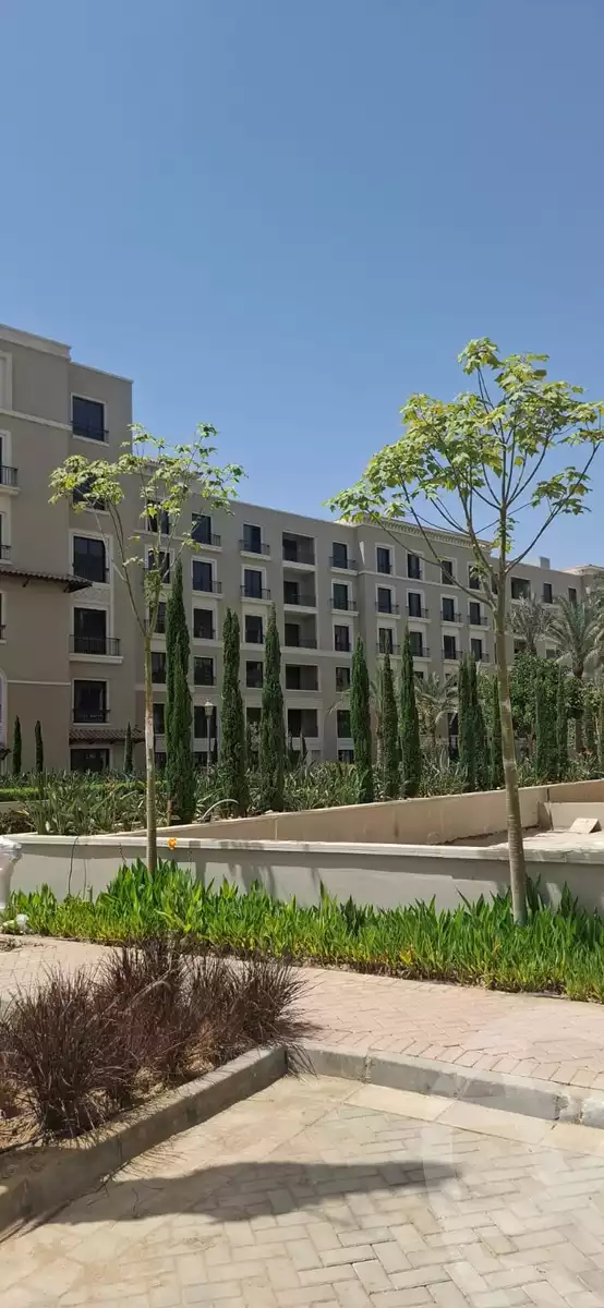 https://aqarmap.com.eg/en/listing/6452592-for-sale-cairo-el-sheikh-zayed-city-compounds-kmbwnd-fyldj-wyst-dr-llttwyr