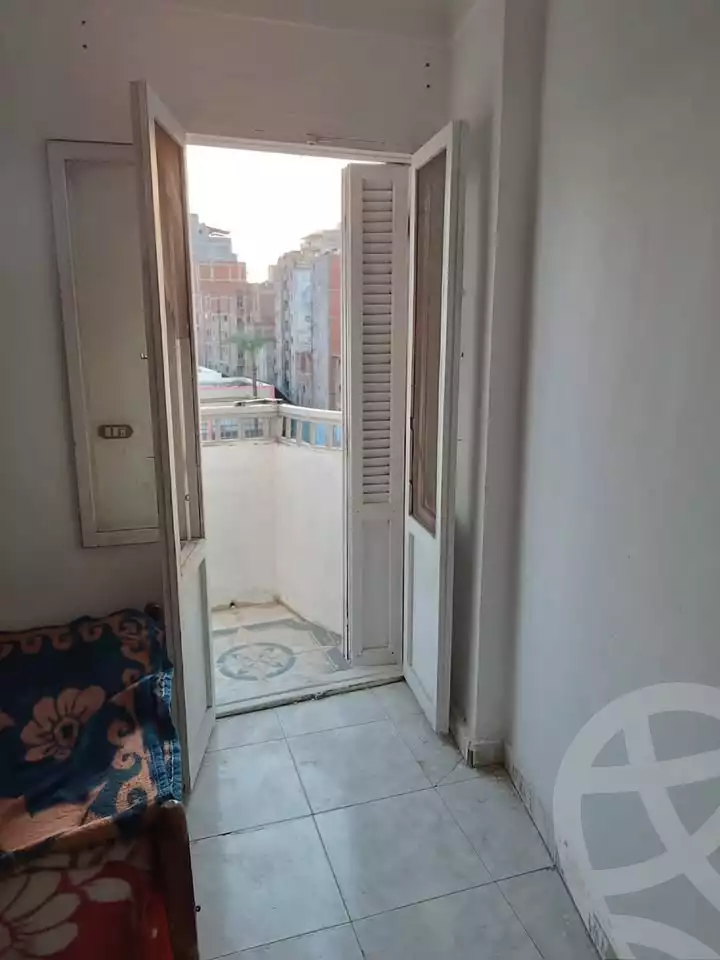 https://aqarmap.com.eg/en/listing/6454011-for-sale-alexandria-lsywf-al-saaeh-sq