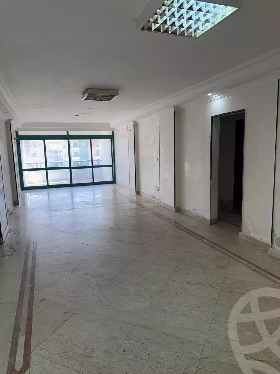 https://aqarmap.com.eg/ar/listing/6454381-for-rent-cairo-6th-of-october-central-axis