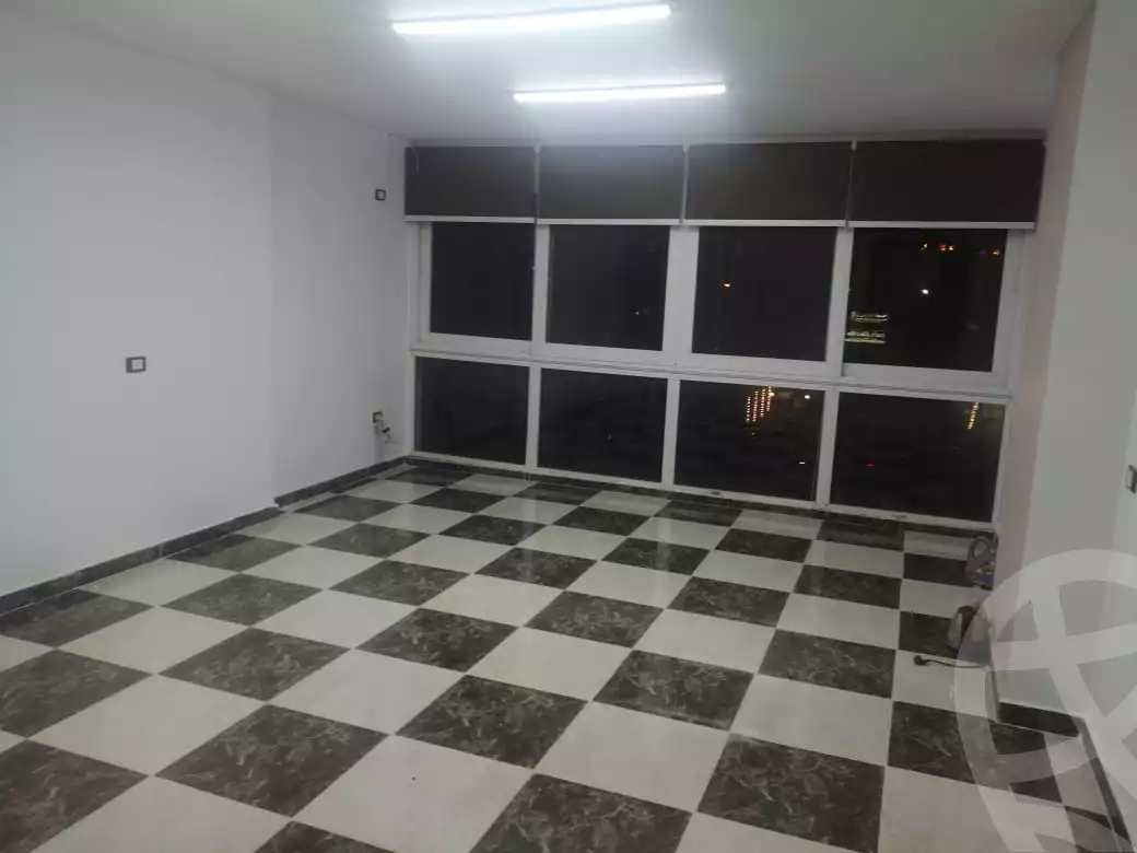 https://aqarmap.com.eg/ar/listing/6455565-for-rent-cairo-6th-of-october-central-axis