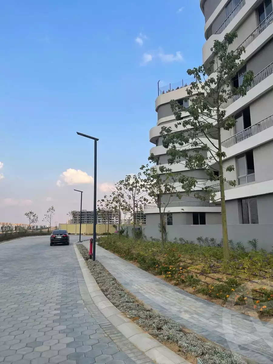 https://aqarmap.com.eg/en/listing/6455756-for-sale-cairo-new-cairo-lmstqbl-syty-compounds-bloomfields