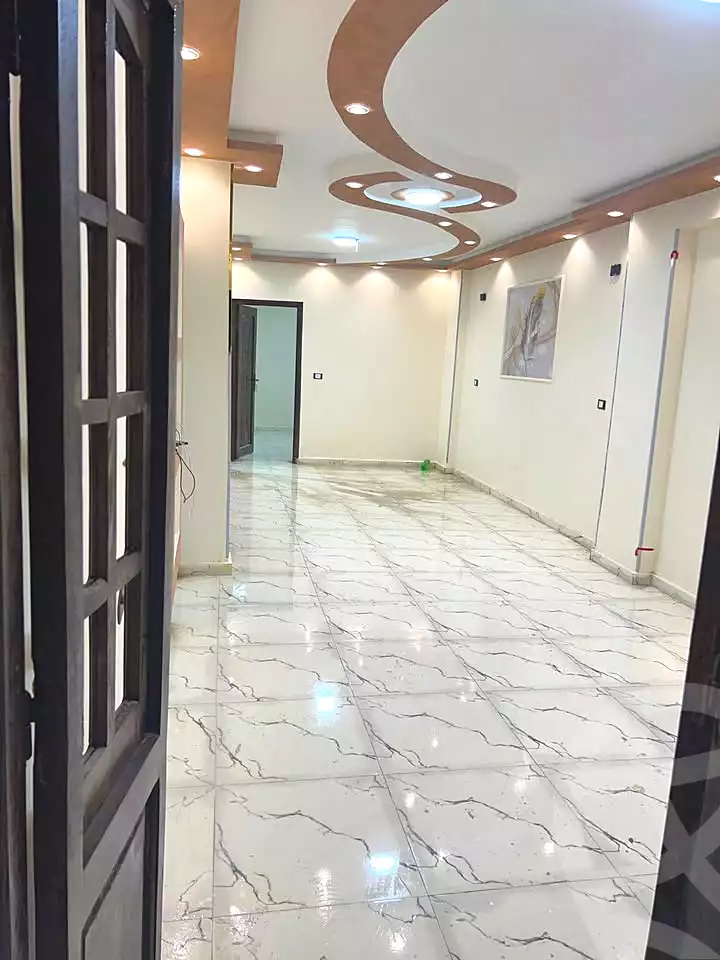 https://aqarmap.com.eg/ar/listing/6456853-for-sale-qalyubia-shubra-el-khaima-om-bayoumi