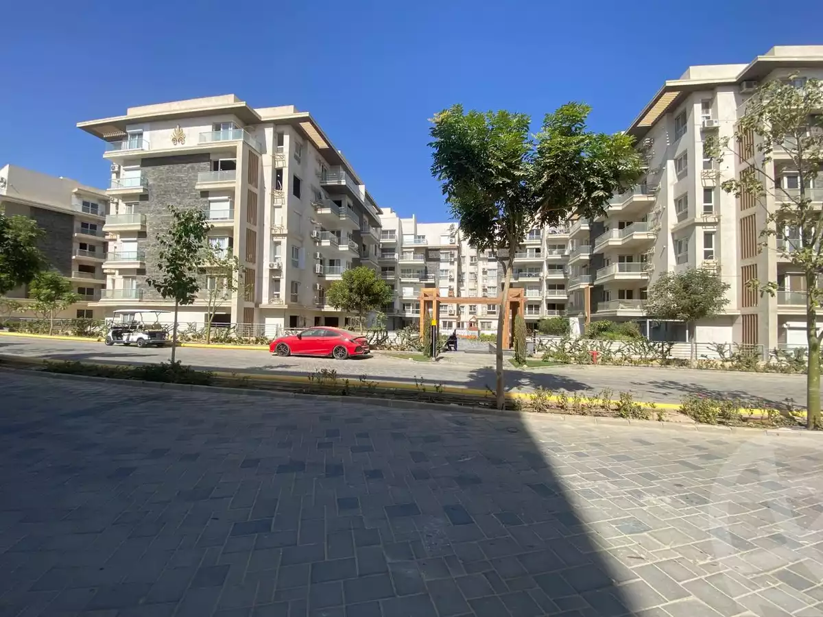 https://aqarmap.com.eg/en/listing/6459303-for-sale-cairo-new-cairo-compounds-mwntn-fyw-y-syty-club-park-mountain-view-icity