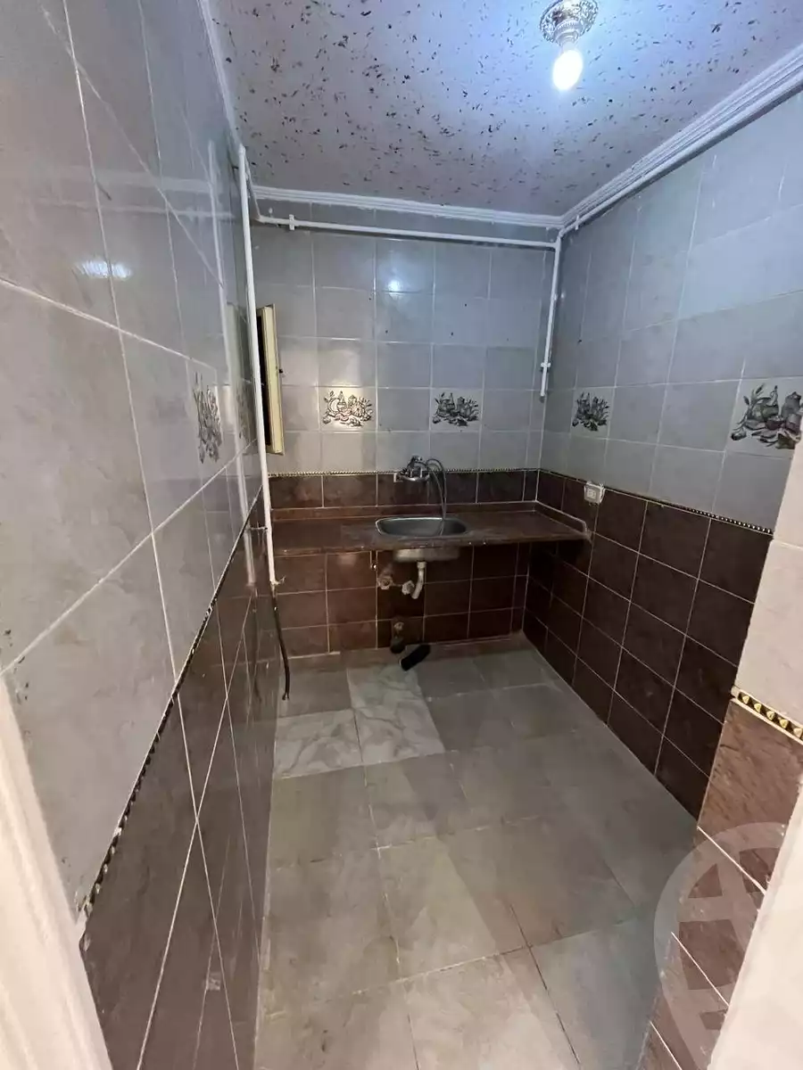 https://aqarmap.com.eg/en/listing/6464337-for-sale-alexandria-bahray-el-anfoshy-sidi-kazman-st