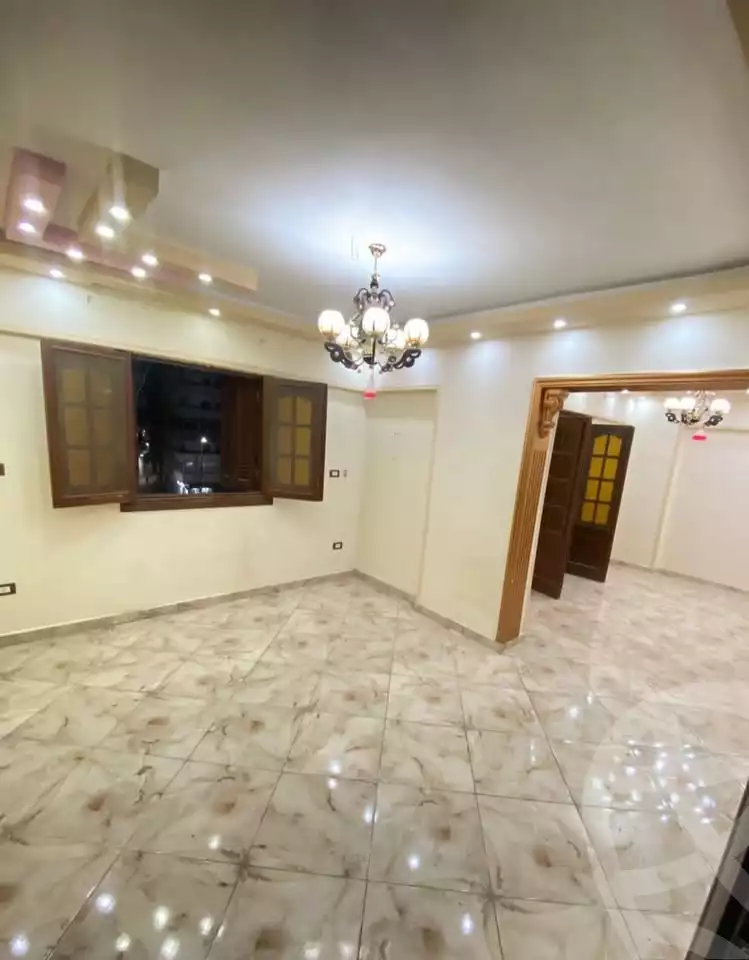 https://aqarmap.com.eg/ar/listing/6465388-for-sale-alexandria-el-mandara-branched-from-malak-hifni-4-st