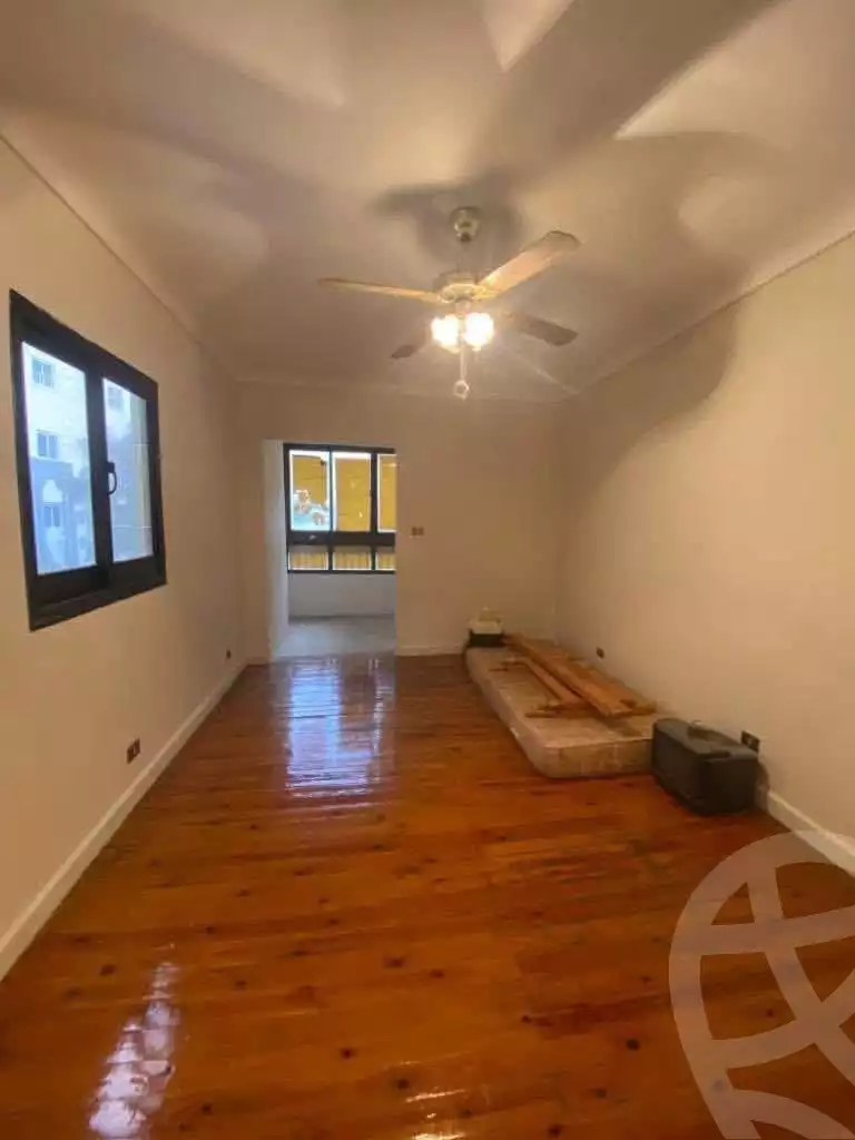 https://aqarmap.com.eg/ar/listing/6465918-for-sale-alexandria-zezenia-el-amir-gameel-st