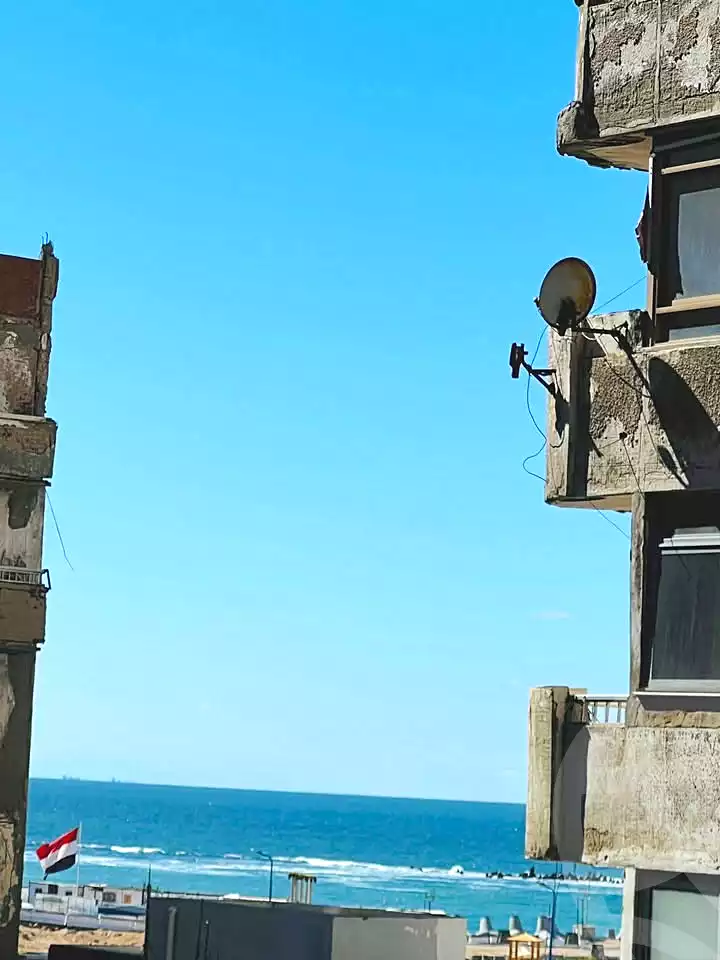https://aqarmap.com.eg/ar/listing/6466407-for-sale-alexandria-sydy-bshr-sydy-bshr-bhry-shr-khld-bn-lwlyd