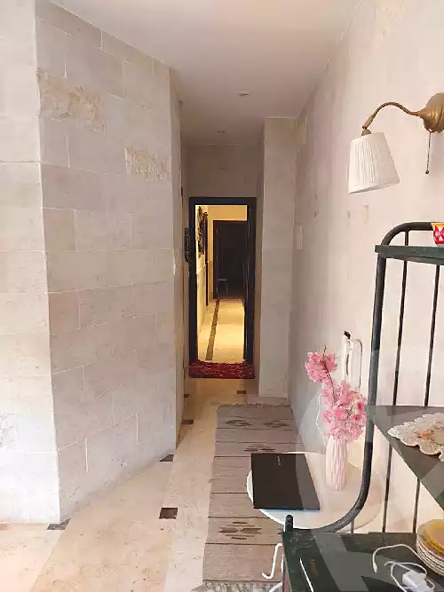 https://aqarmap.com.eg/en/listing/6468525-for-sale-cairo-new-cairo-compounds-kmbwnd-lnkhyl