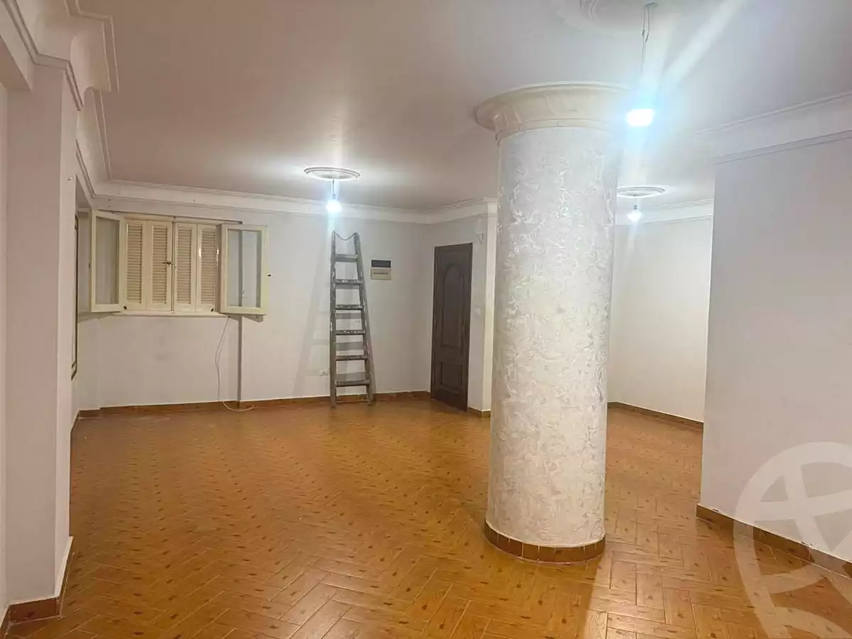 https://aqarmap.com.eg/ar/listing/6468559-for-rent-alexandria-ganaklis-shr-mrtdy-bsh