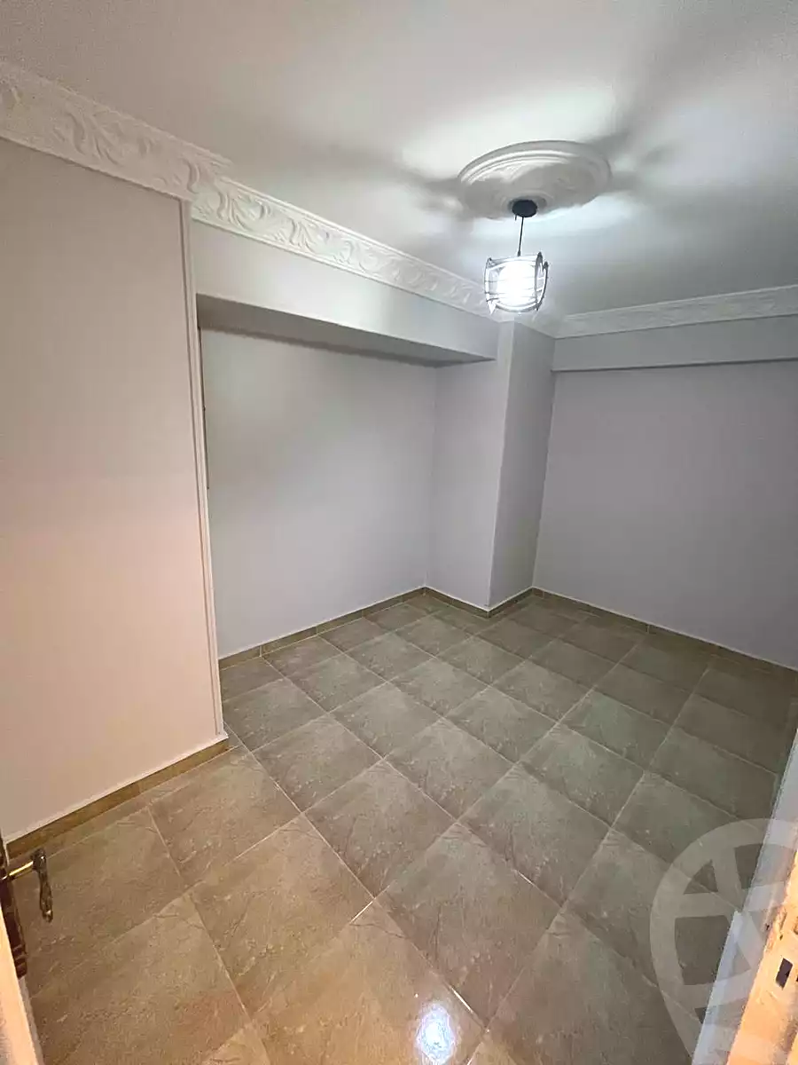 https://aqarmap.com.eg/ar/listing/6468865-for-sale-alexandria-bahray-el-anfoshy-al-gomrok-al-kadem-st