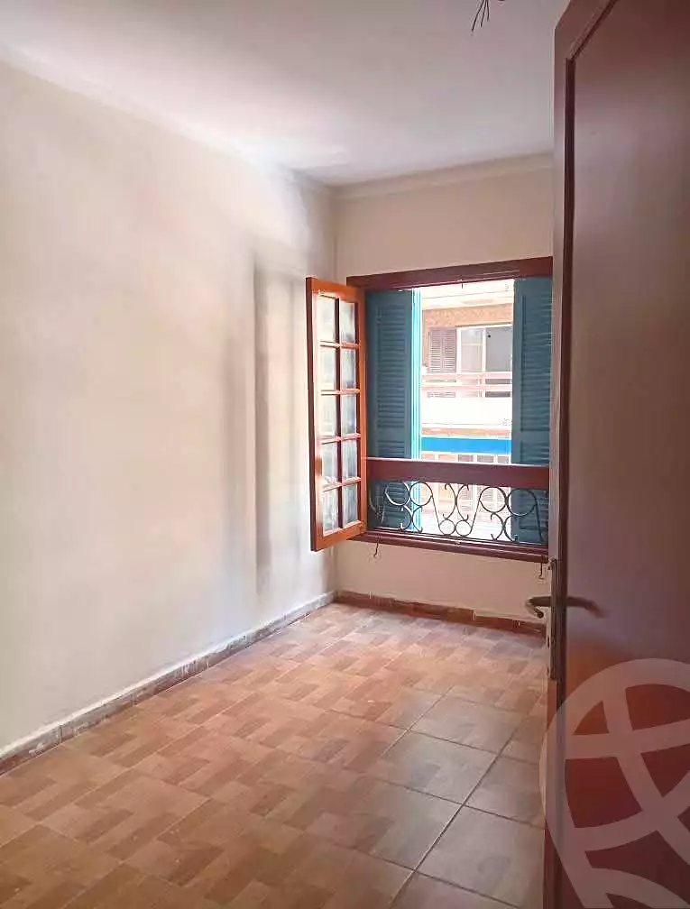 https://aqarmap.com.eg/en/listing/6469912-for-rent-alexandria-el-asafra-l-sfr-bhry