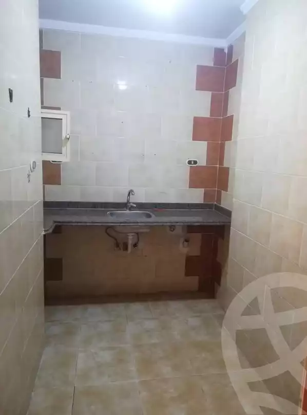 https://aqarmap.com.eg/en/listing/6469987-for-sale-alexandria-sydy-bshr-sydy-bshr-bhry-abo-rdees-st