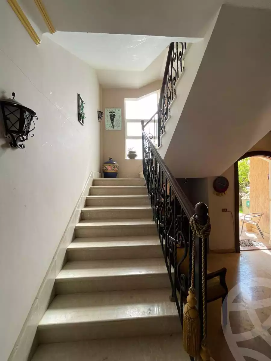 https://aqarmap.com.eg/en/listing/6471208-for-sale-cairo-6th-of-october-compounds-el-worod