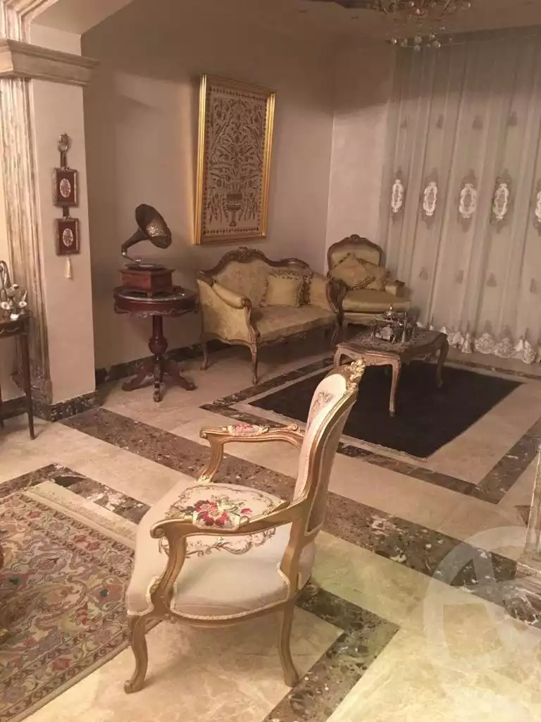https://aqarmap.com.eg/ar/listing/6473549-for-sale-cairo-el-sheikh-zayed-city-compounds-el-yasmeen-compound