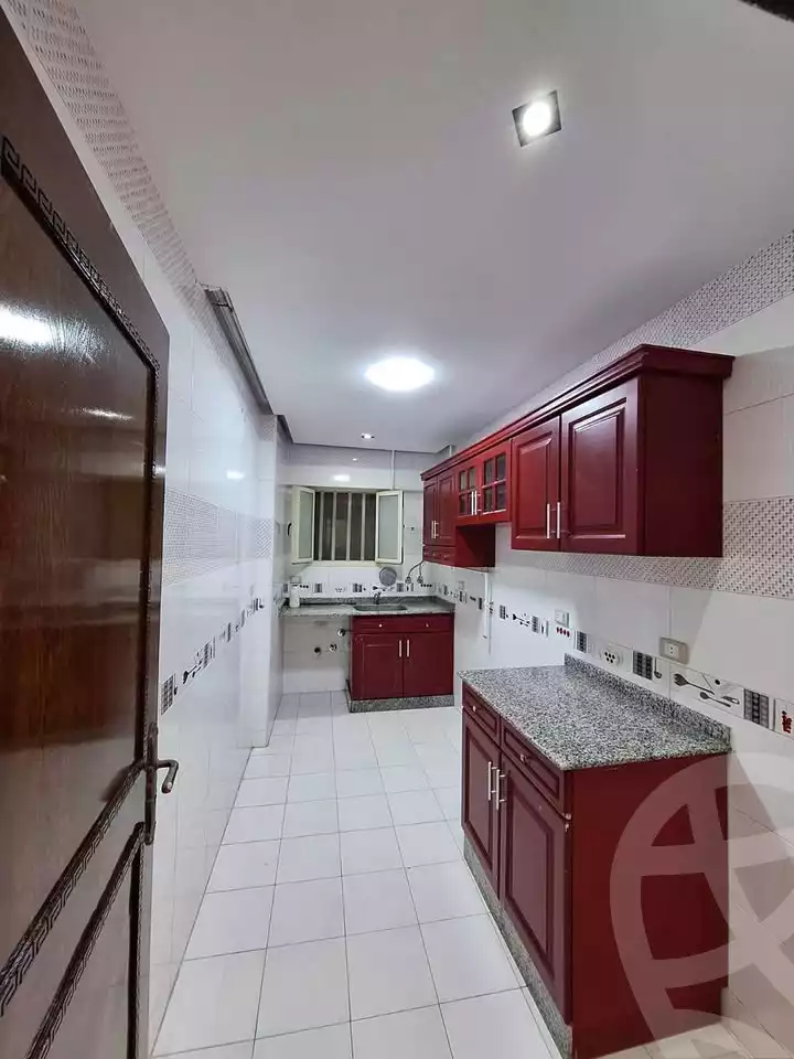 https://aqarmap.com.eg/ar/listing/6474358-for-sale-alexandria-sydy-bshr-sydy-bshr-bhry-ibrahim-el-sayed-st