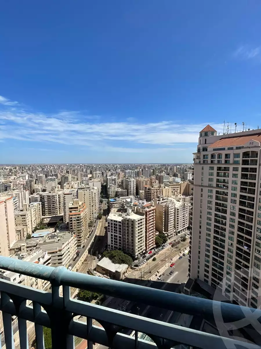 https://aqarmap.com.eg/ar/listing/6477161-for-sale-alexandria-sn-styfnw-san-stefano-grand-plaza