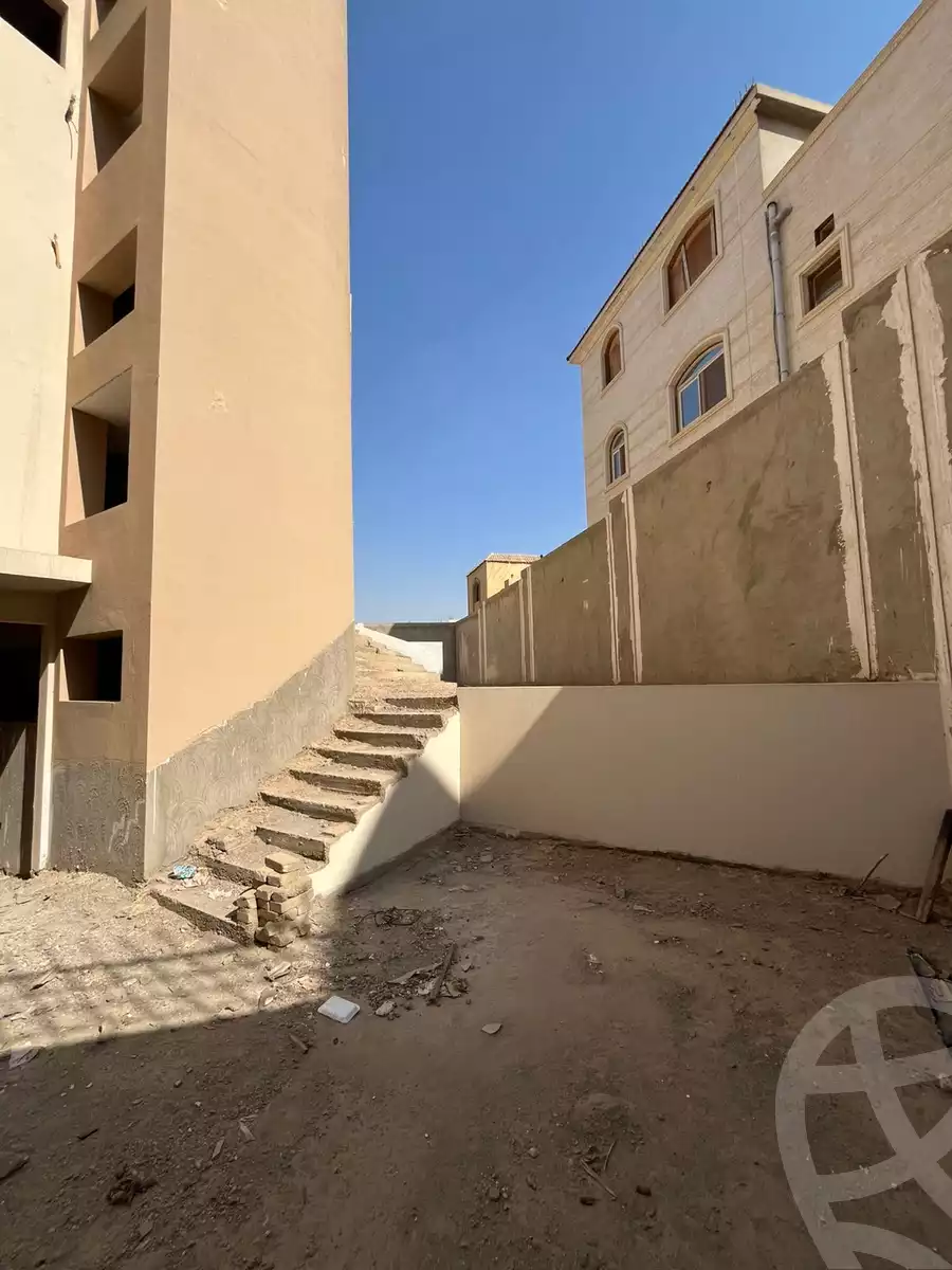 https://aqarmap.com.eg/ar/listing/6470609-for-sale-cairo-al-oubour-el-hay-el-khames-samira-mousa-st
