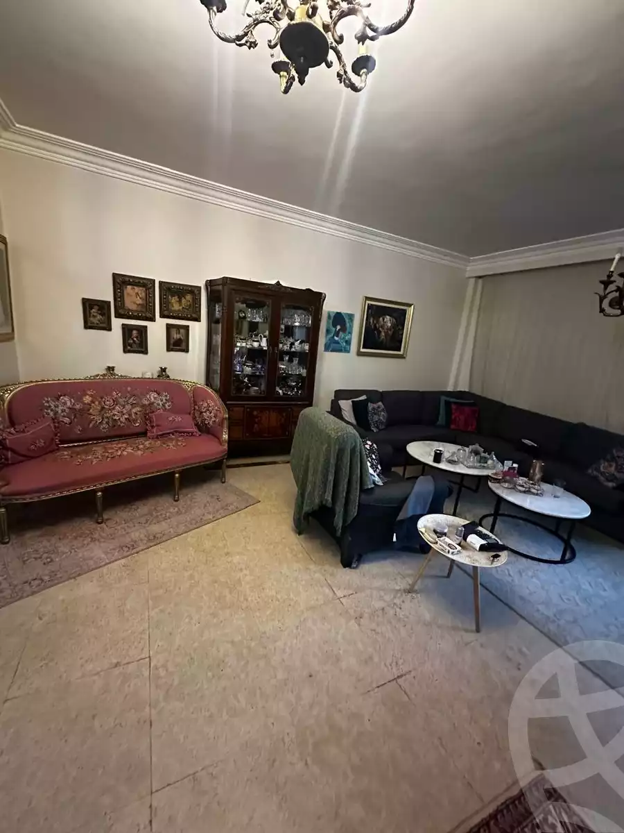 https://aqarmap.com.eg/en/listing/6484610-for-sale-cairo-el-sheikh-zayed-city-compounds-el-karma-residence