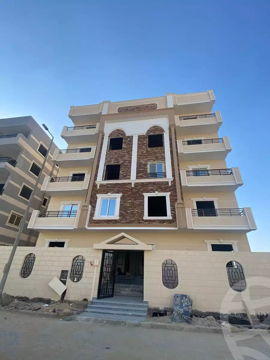 https://aqarmap.com.eg/ar/listing/6484752-for-sale-cairo-el-sheikh-zayed-city-compounds